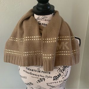 Michael Kors knit scarf